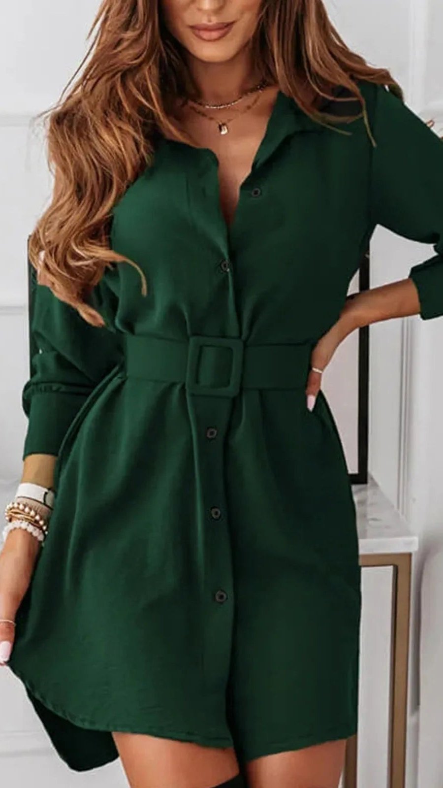 O-Neckline Shirt Dress in Green