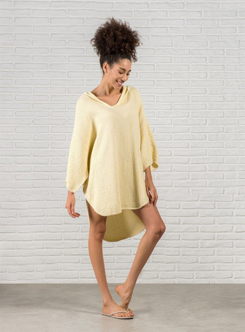 Poncho playero estilo bohemio